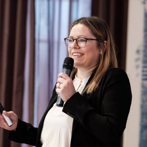 Joanna Schmölz (Vize-CEO Deutsches Institut für Vertrauen und Sicherheit im Internet)