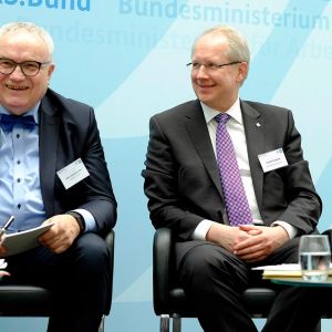 Henning Lühr (Staatsrat Bremen und Beiratsvorsitzender FührDiV) und Stefan Schostok (Oberbürgermeister Hannover)